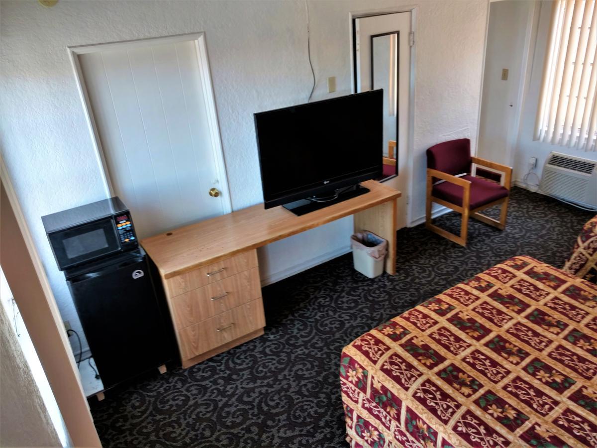 Highland Tower Motel Тусон Екстериор снимка